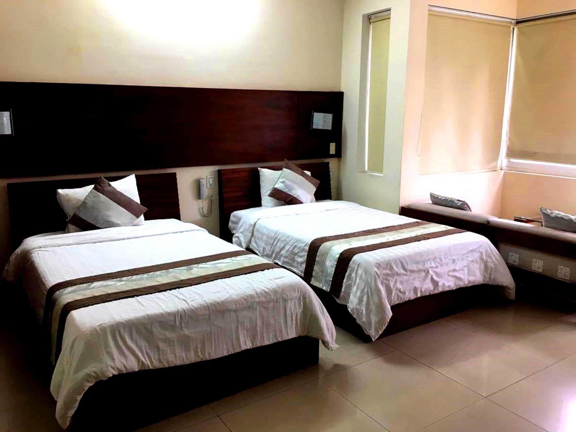 Bao Quyen Hotel Дананг Екстериор снимка