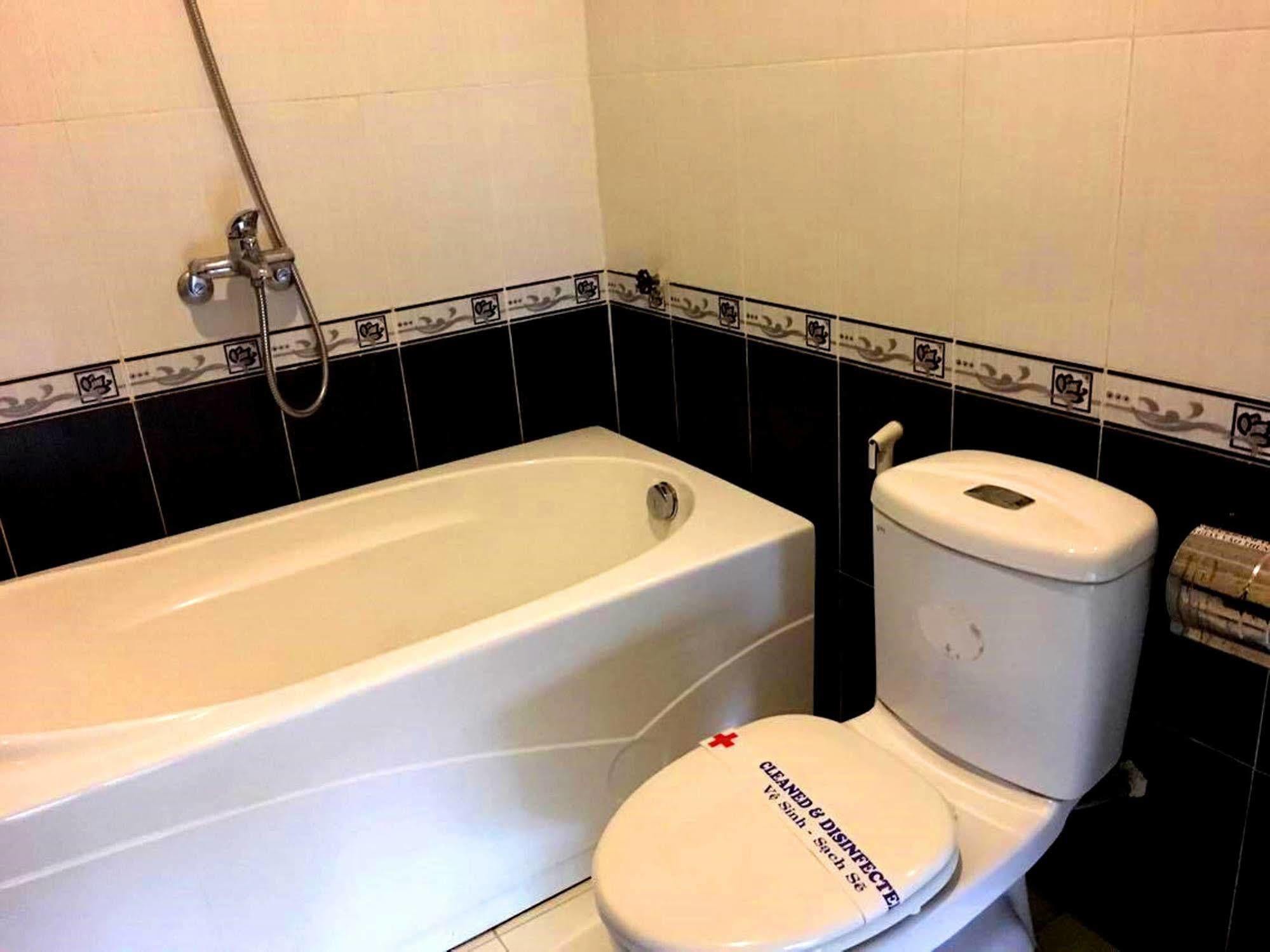 Bao Quyen Hotel Дананг Екстериор снимка