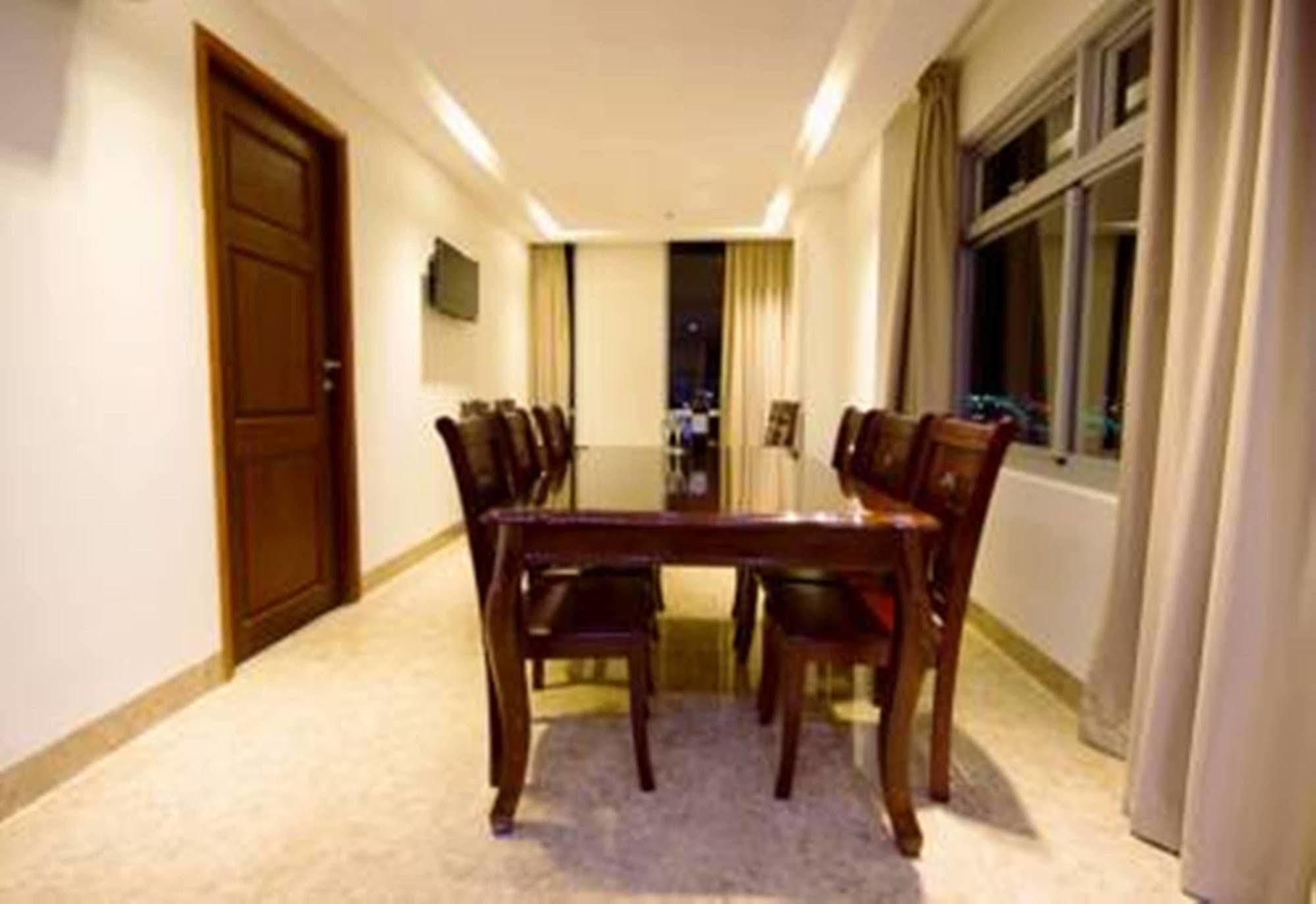 Bao Quyen Hotel Дананг Екстериор снимка